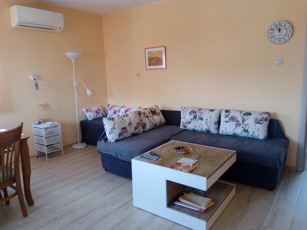 Rose Valley Guest House Kazanlak Exterior photo